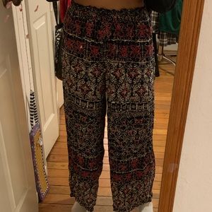 Black red and white bohemian style pant